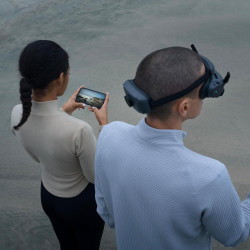 DJI Goggles 3, FPV Goggles mit atemberaubenden Micro-OLED Bildschirmen, immersives Flugerlebnis, O4 HD Videoübertragung,