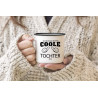 Moonworks Emaille Tasse Becher So sieht ein richtig ein richtig cooler Camper aus Berufe Kaffeetasse weiß-schwarz unisize