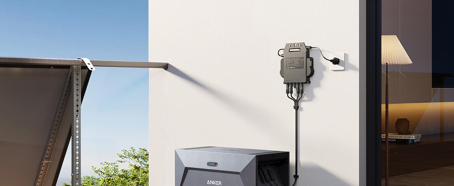 Elektrisches Wandgerät mit Kabel, das an eine graue Box darunter angeschlossen ist. Das Gerät scheint ein Netzteil für den Außenbereich oder eine Steuerung für Außengeräte